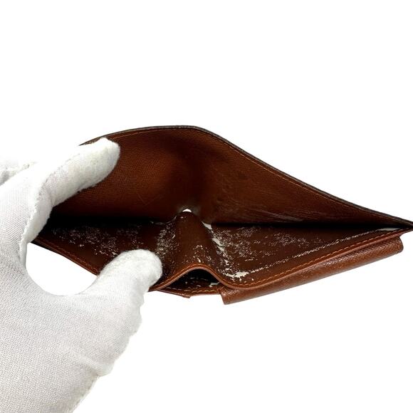 Louis Vuitton LV Monogram Bifold Wallet - Picture 10 of 12